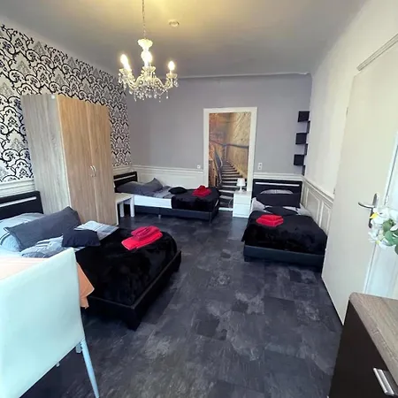 Calwer Hoefle Marktplatz * Calw