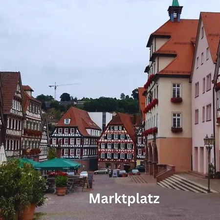 Calwer Höfle Marktplatz - Firmen, Handwerker, Monteure Willkommen Apartment